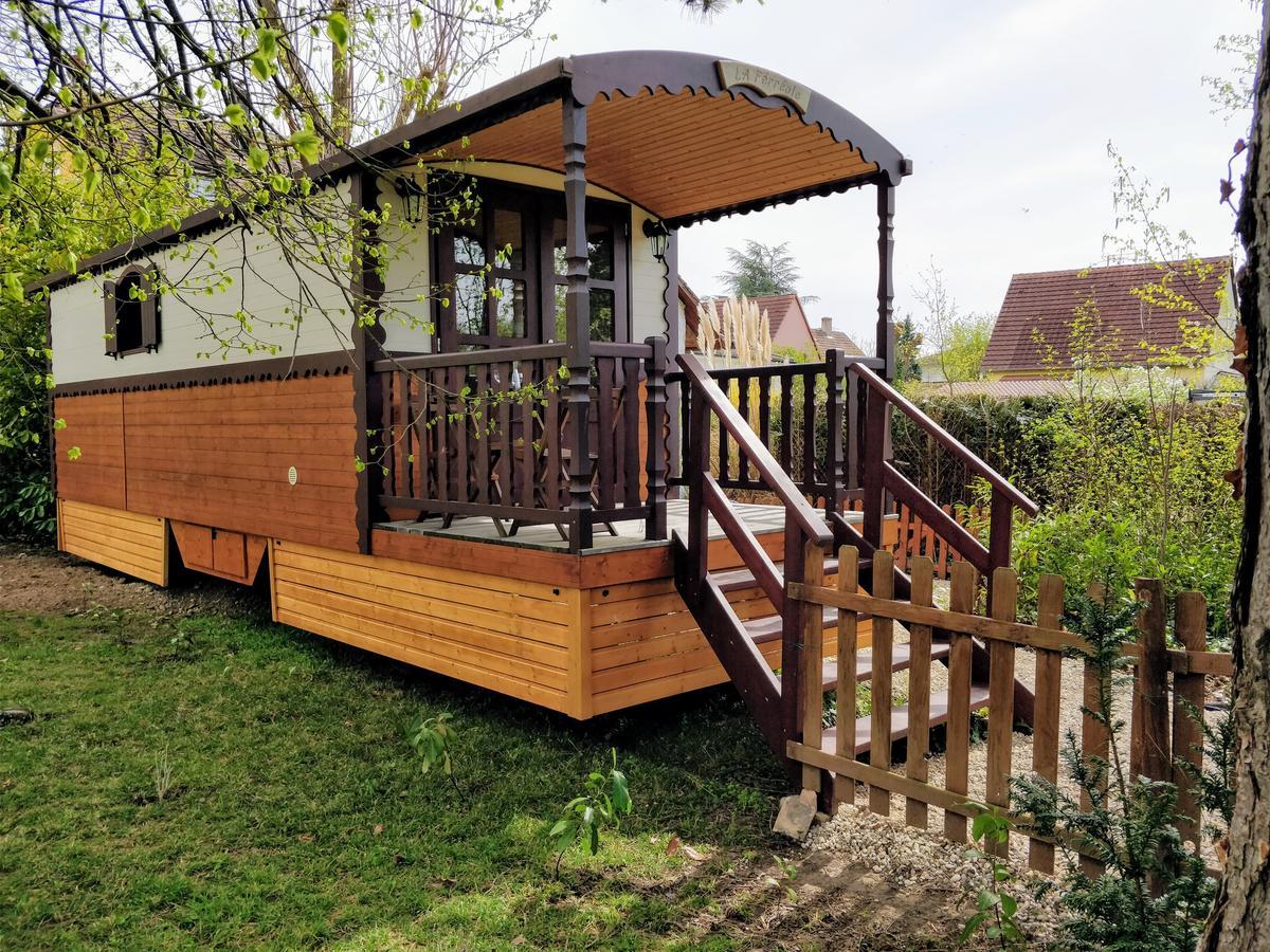 Roulotte Comtoise A Strasbourg Villa Bagian luar foto